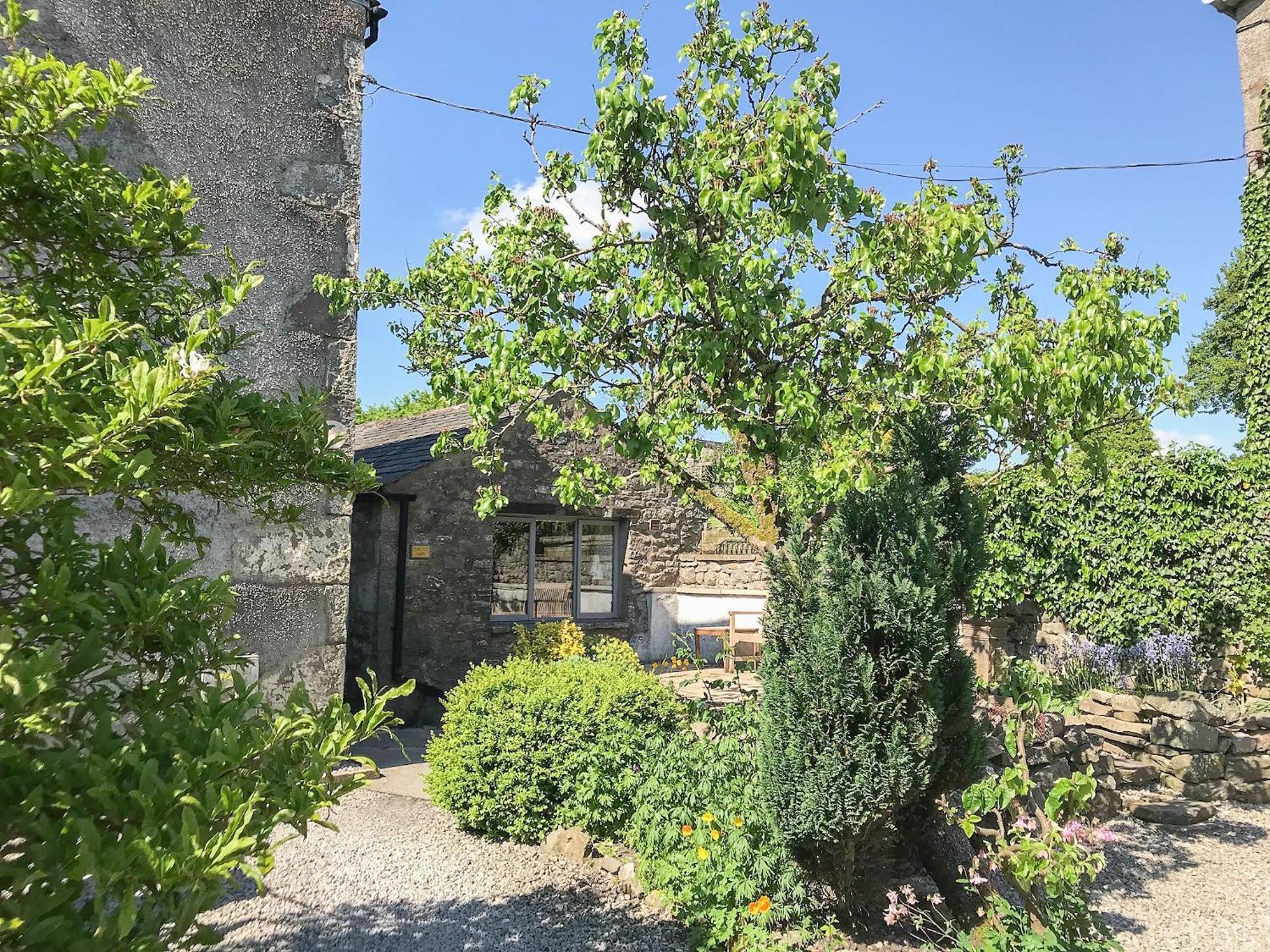 Villa Pear Tree Barn Crooklands Esterno foto